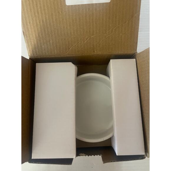 New IllumiScents HO HO HO 2 in 1 Fragrance Warmer - Picture 5 of 12